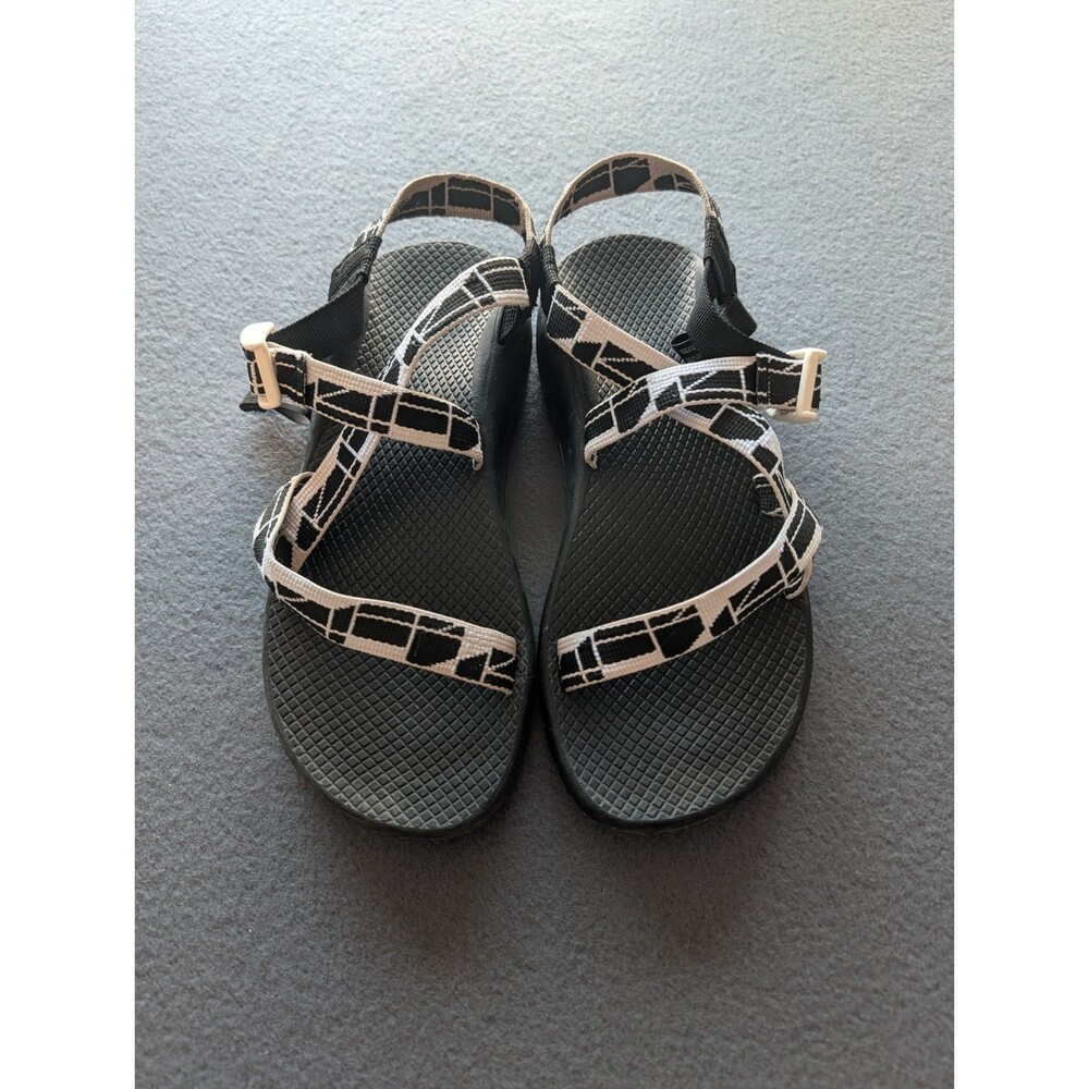 Chaco Women’s Size 9 Z/Cloud Sport Sandals Black White Geometric Strappy Hiking